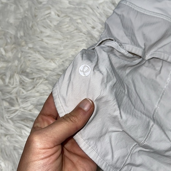 Lululemon Speed Short White - Picture 4 of 6